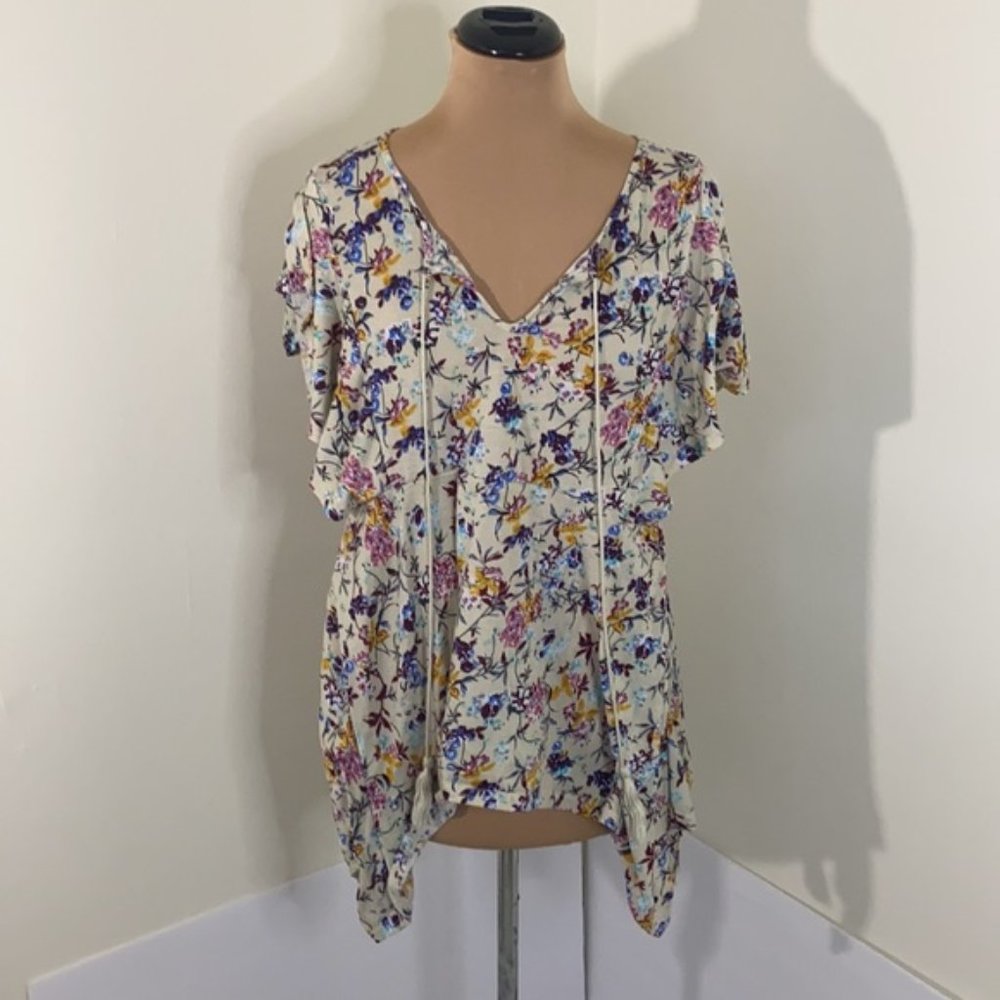 Eden & Olivia Colorful Floral Tunic Top with Ruffle Sleeve
